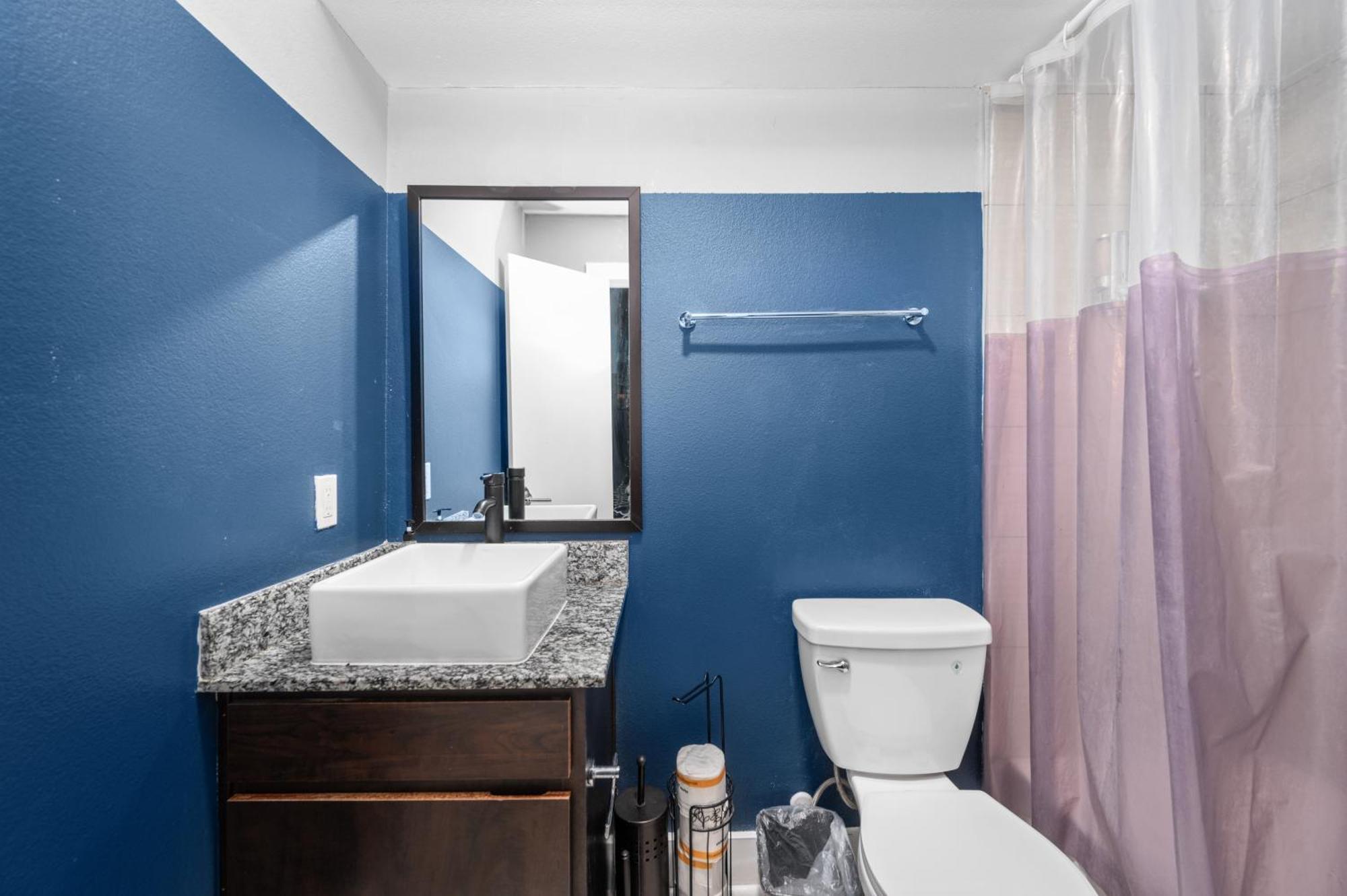 Comfy 1Br Apt With Free Parking Near Nrg & Med Center ヒューストン エクステリア 写真
