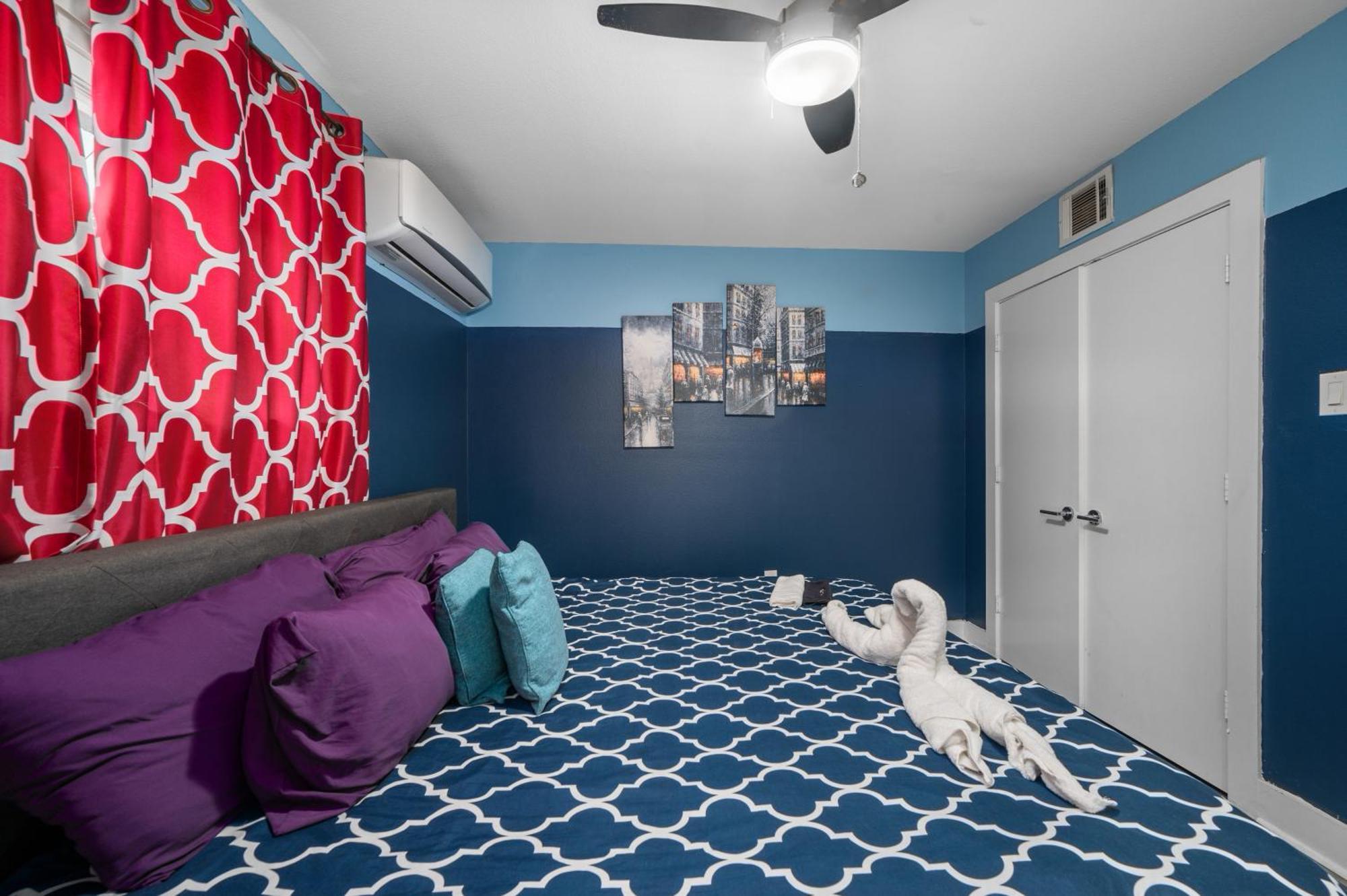 Comfy 1Br Apt With Free Parking Near Nrg & Med Center ヒューストン エクステリア 写真